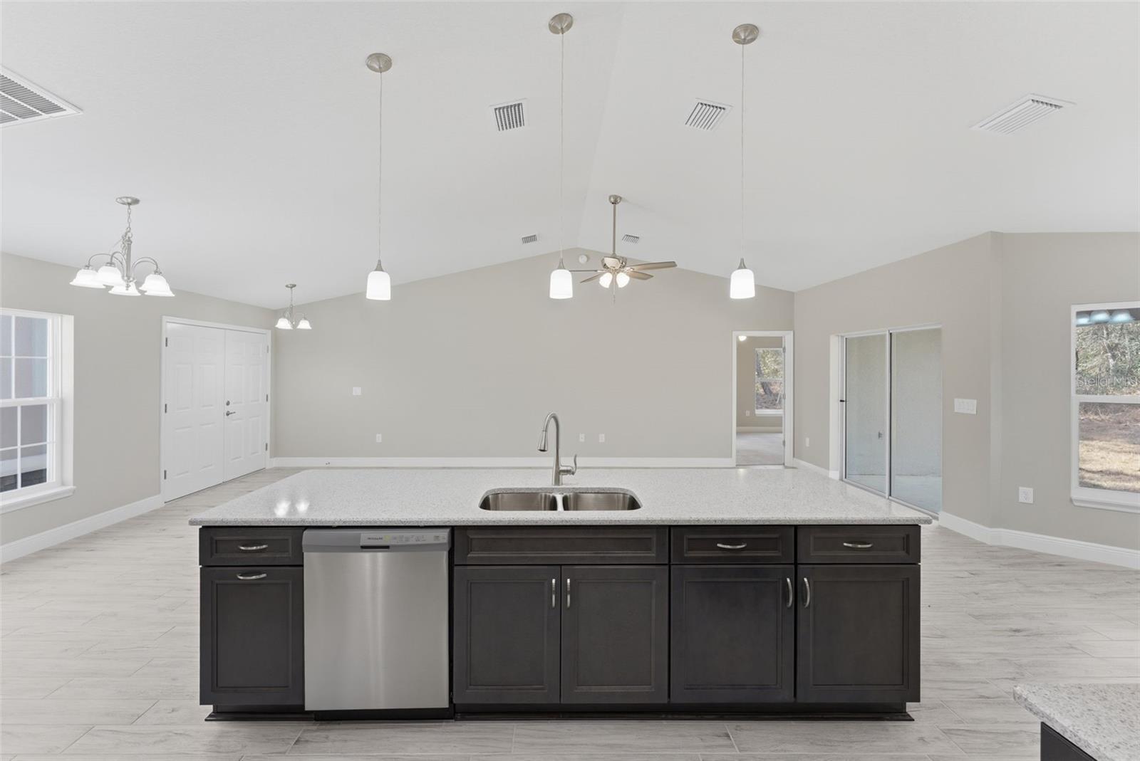 Image 22 of 63 For 3115 Fairbank Drive