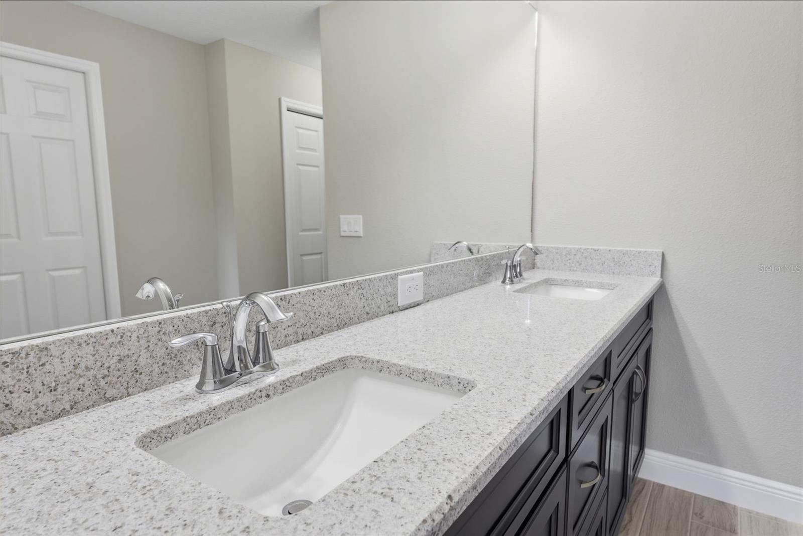 Image 39 of 63 For 3115 Fairbank Drive