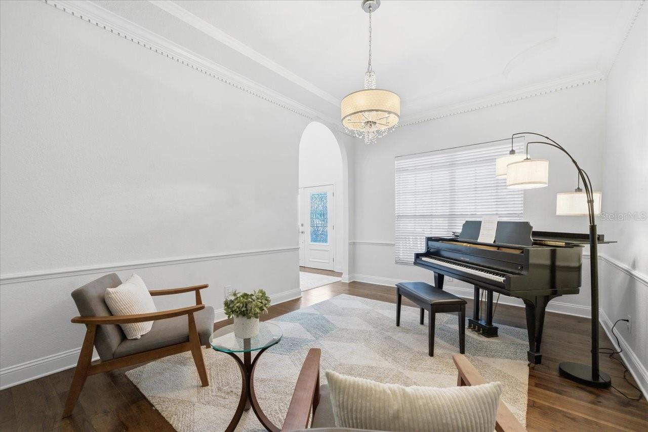 Image 21 of 90 For 3049 Geiger Court