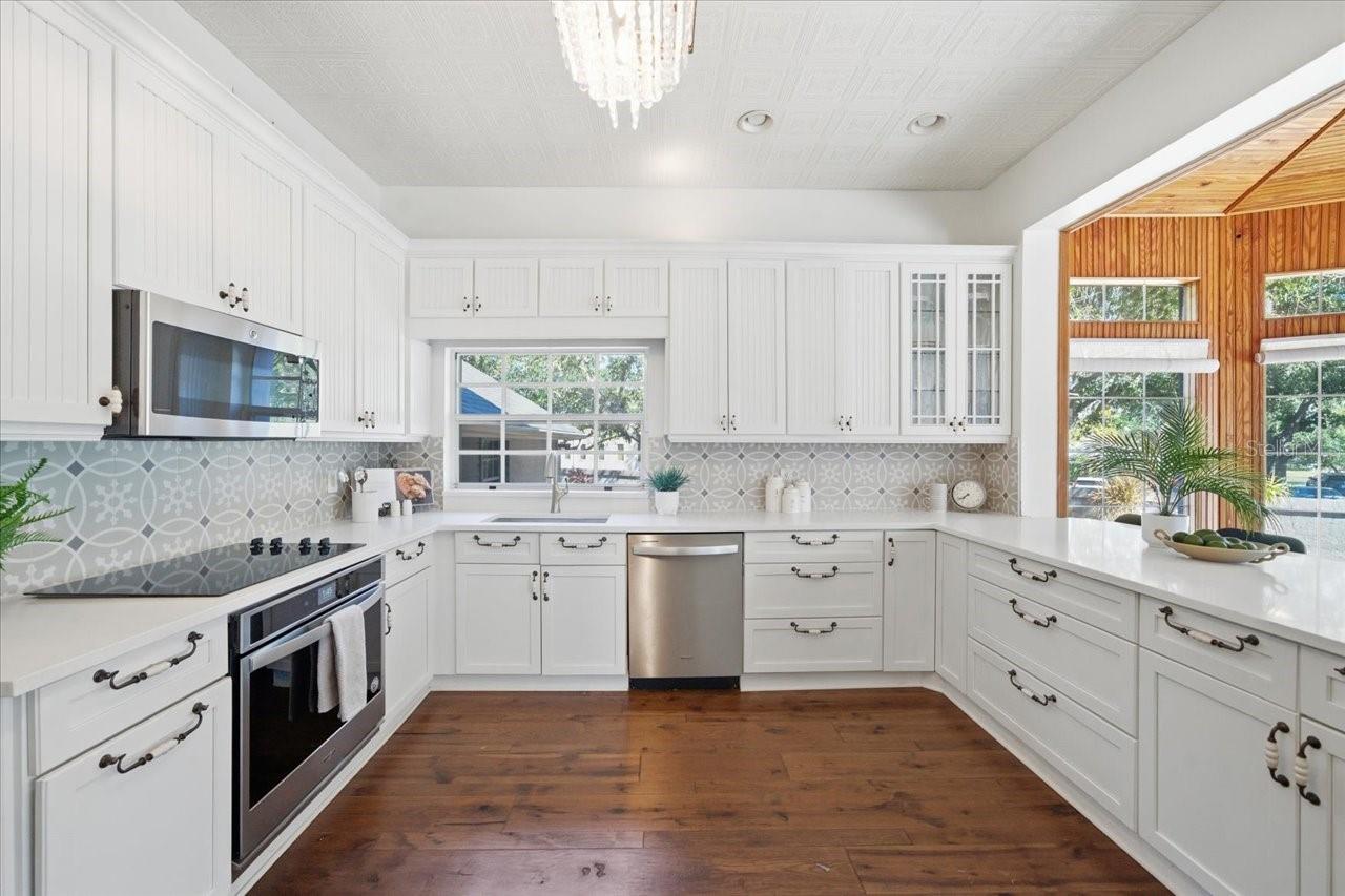 Image 31 of 90 For 3049 Geiger Court