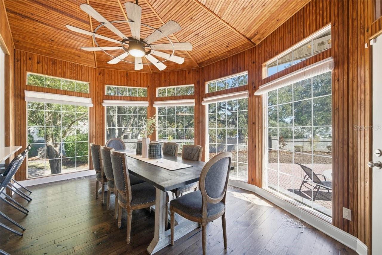 Image 37 of 90 For 3049 Geiger Court