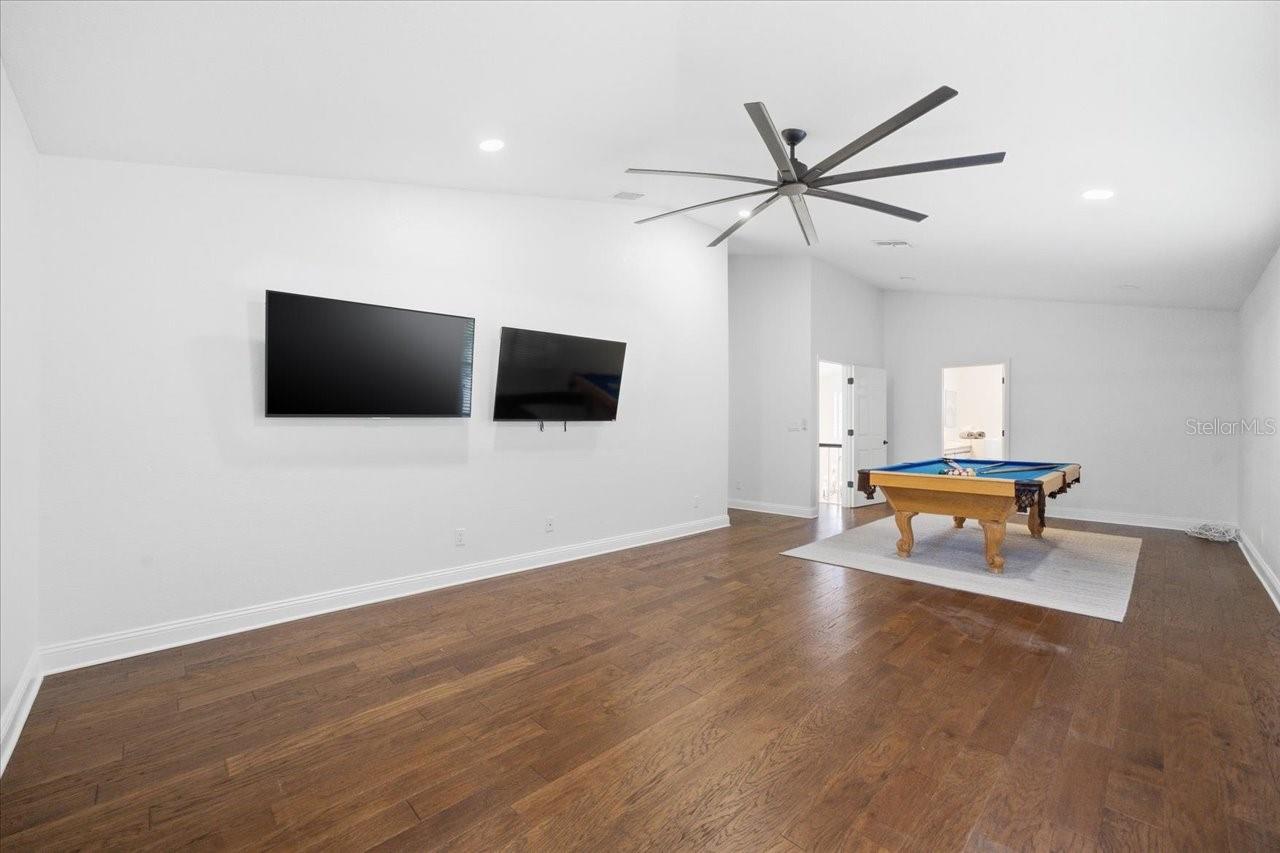 Image 56 of 90 For 3049 Geiger Court