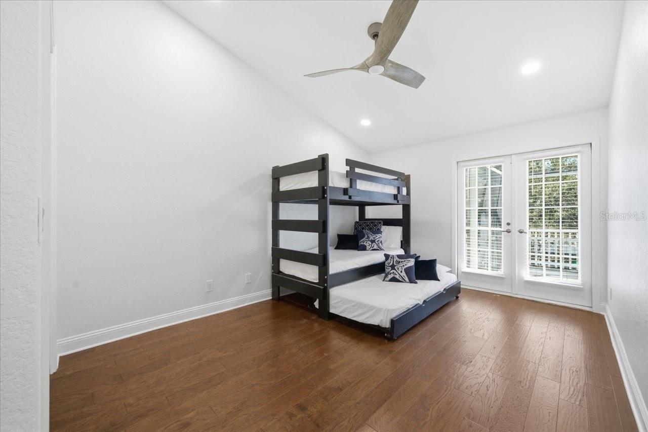 Image 63 of 90 For 3049 Geiger Court