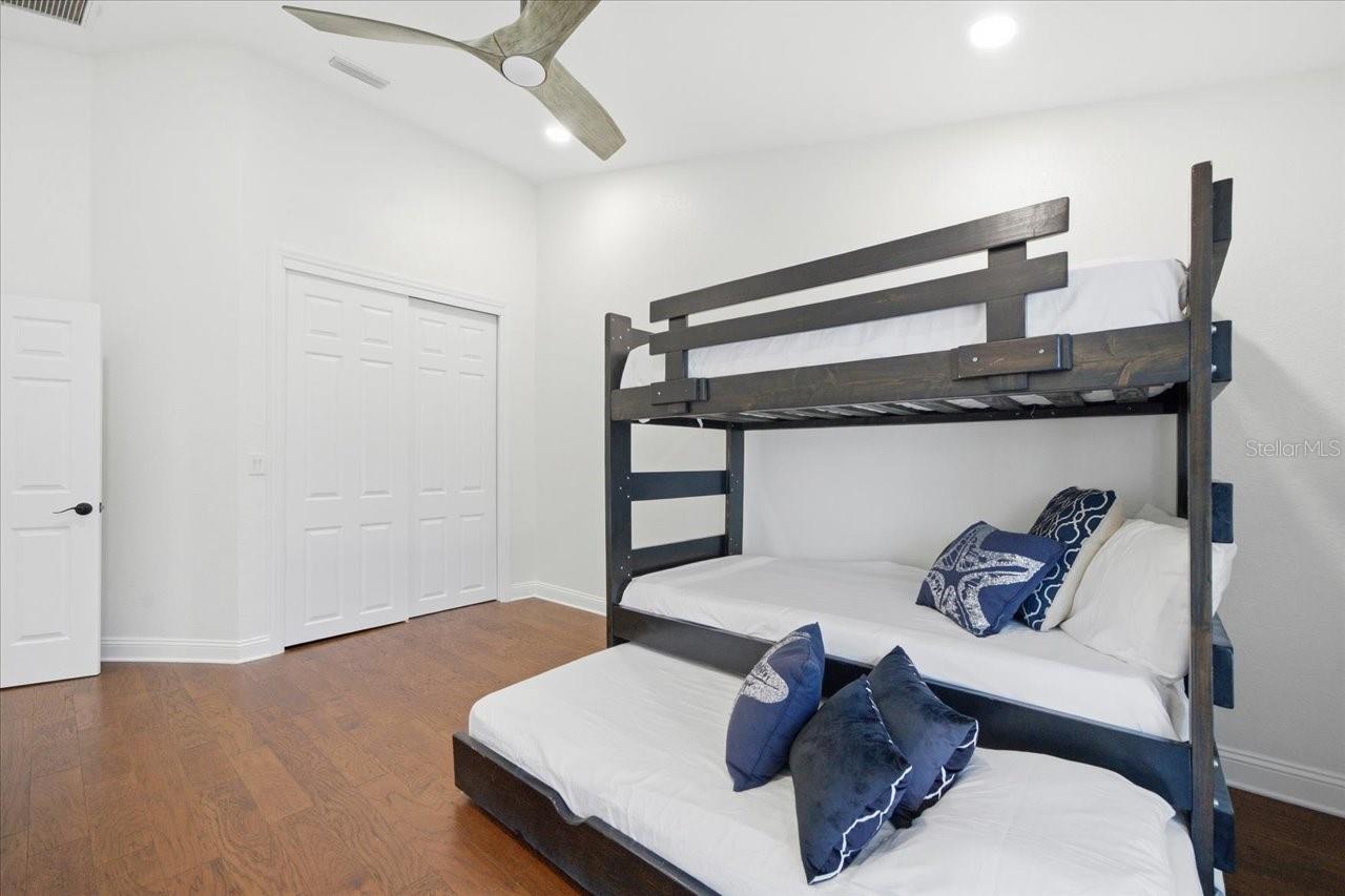 Image 64 of 90 For 3049 Geiger Court