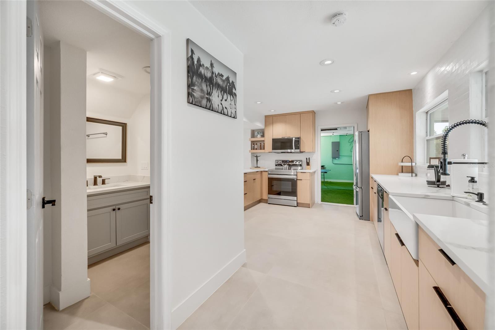 Image 15 of 56 For 4622 Bay Crest Drive