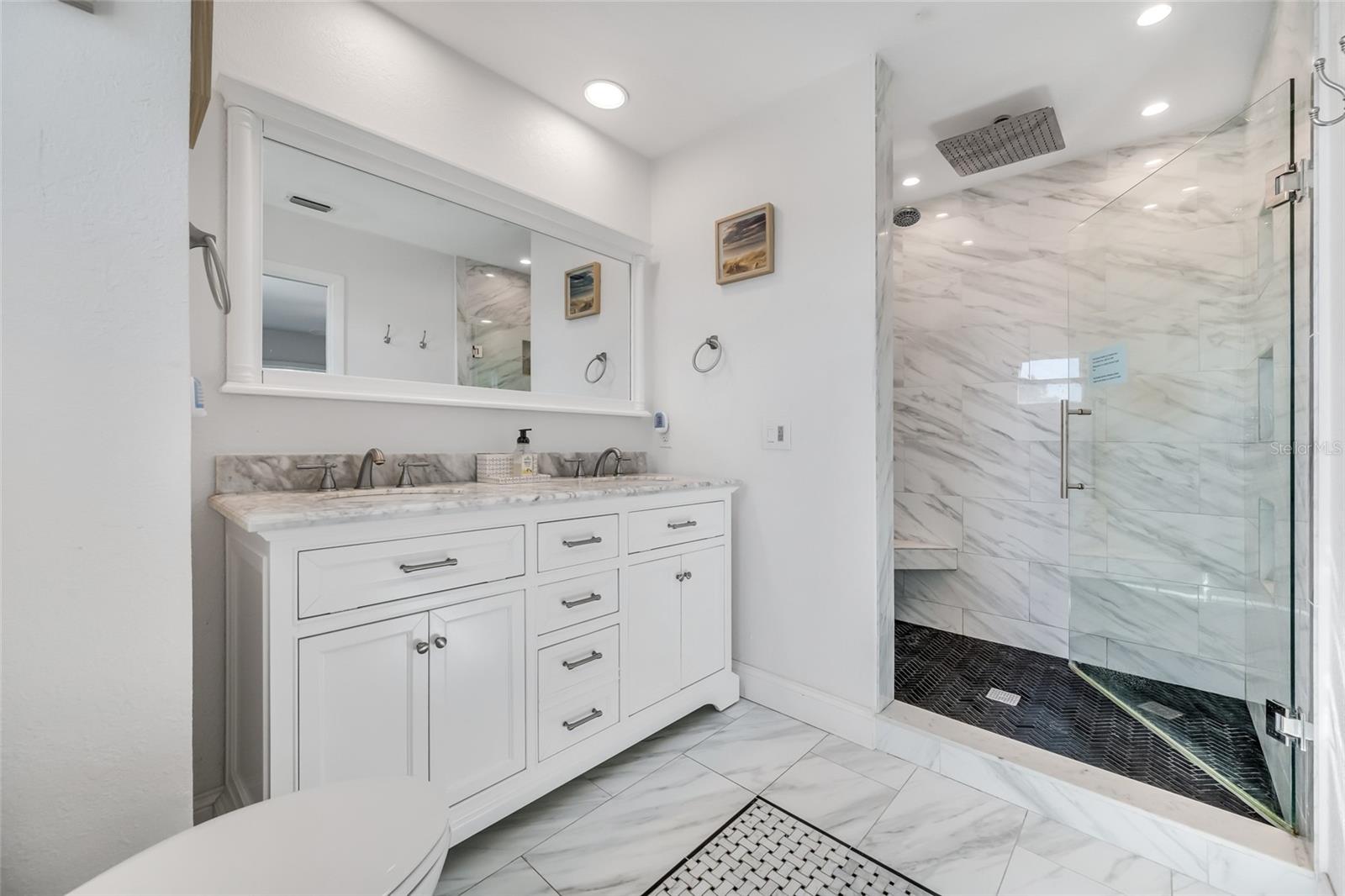 Image 19 of 56 For 4622 Bay Crest Drive