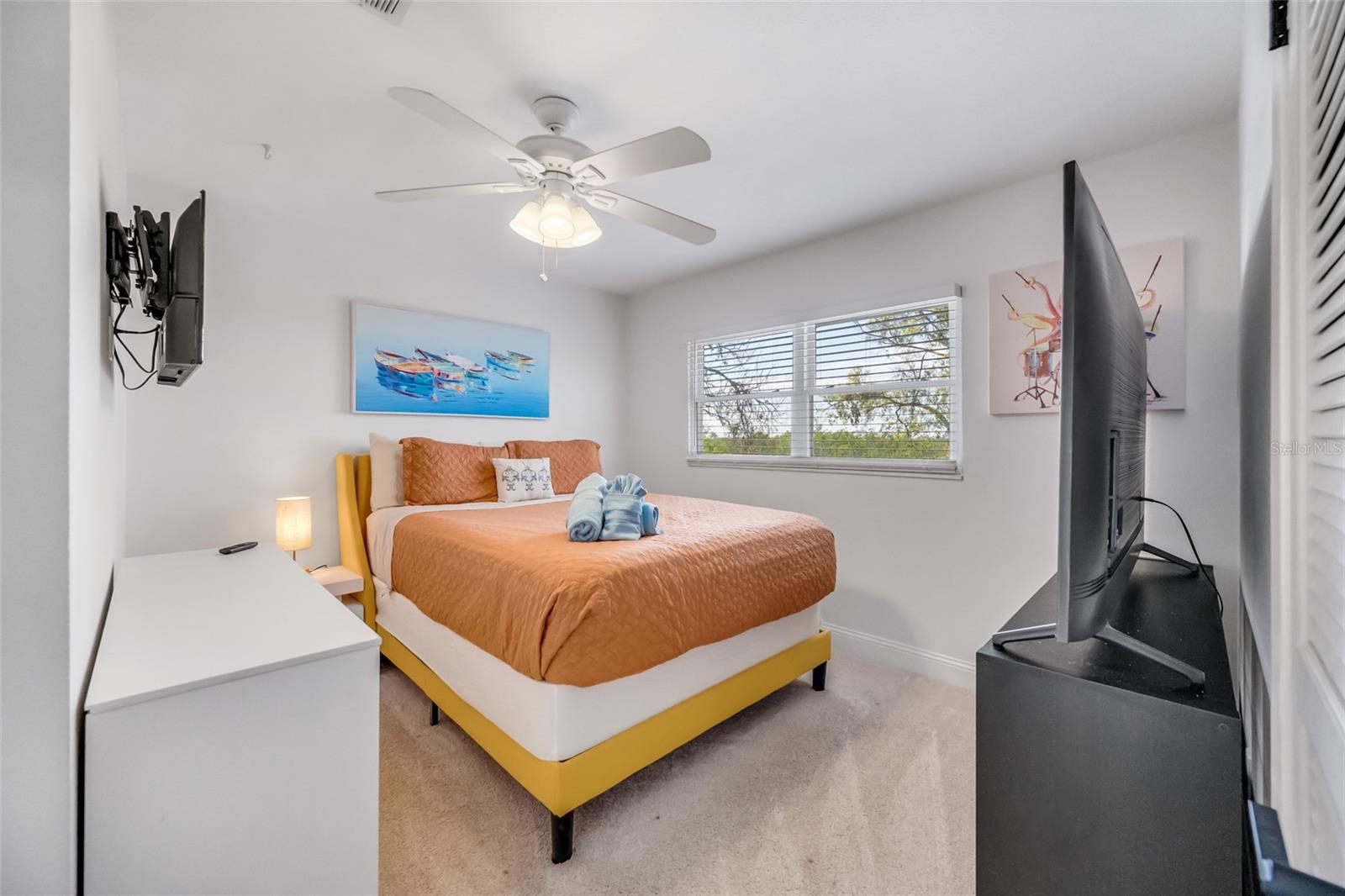 Image 21 of 56 For 4622 Bay Crest Drive