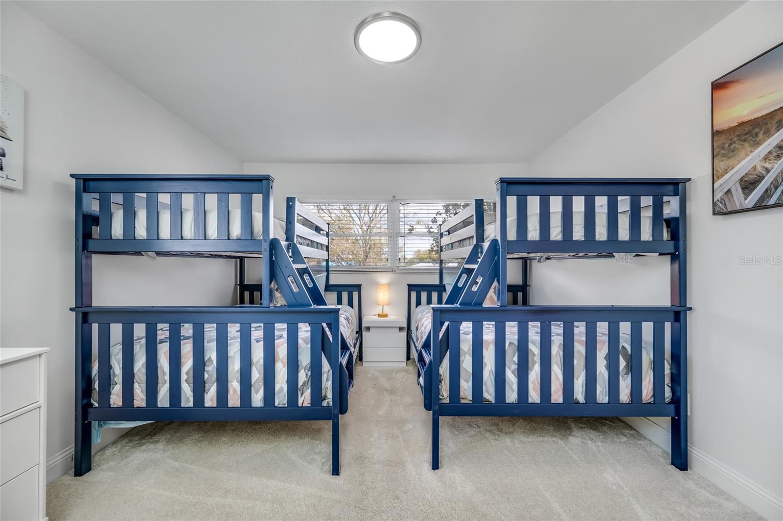 Image 35 of 56 For 4622 Bay Crest Drive