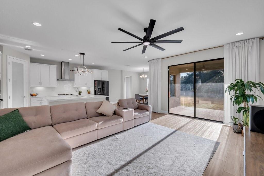 Listing photo id 10 for 14604 Horse Trot Road