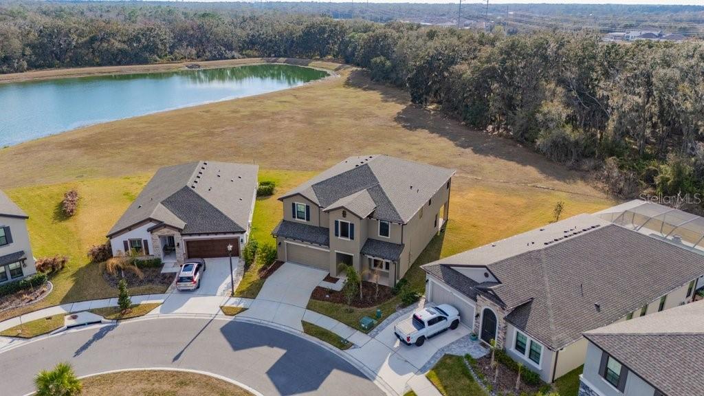 Listing photo id 2 for 14604 Horse Trot Road