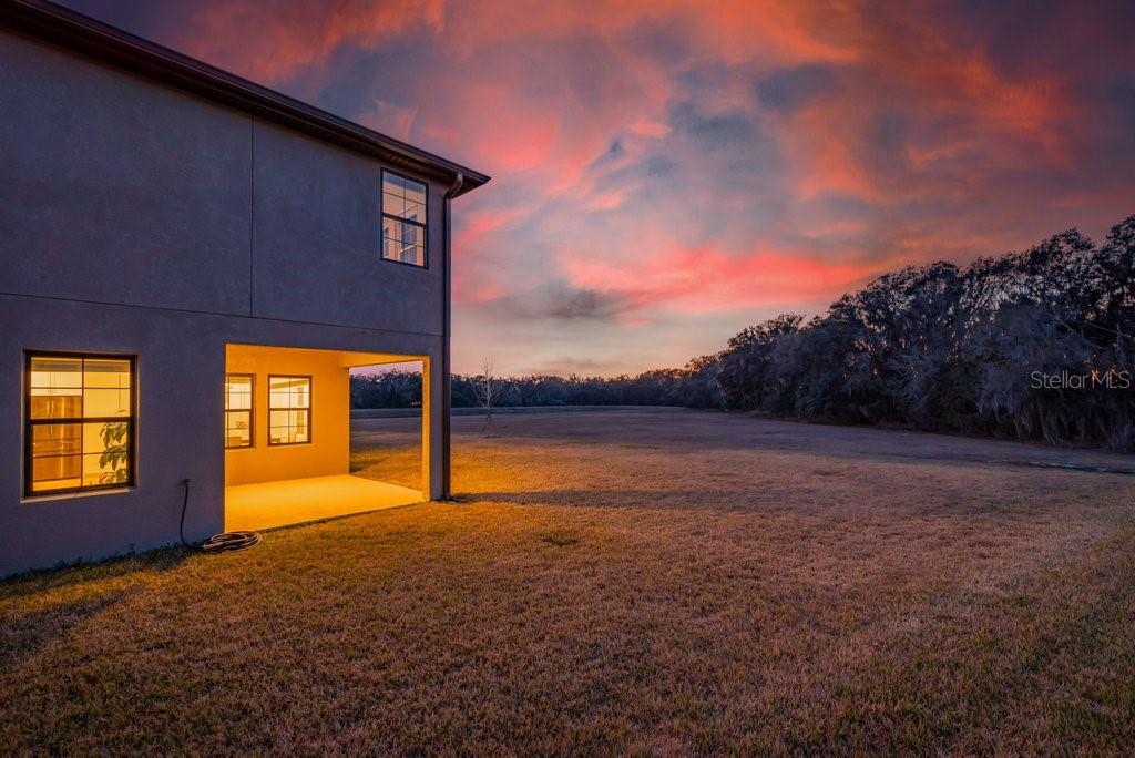 Listing photo id 43 for 14604 Horse Trot Road