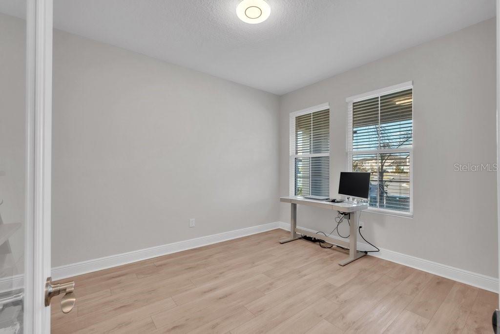 Listing photo id 5 for 14604 Horse Trot Road