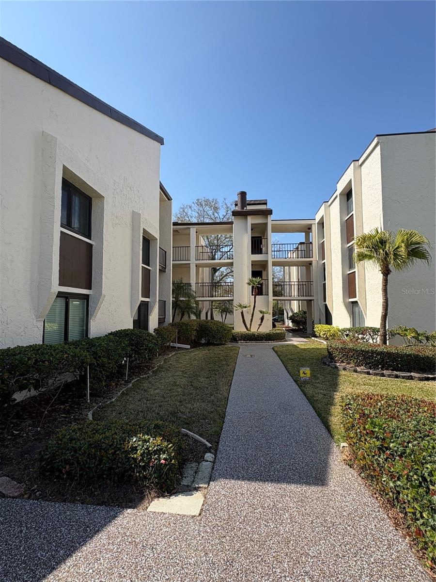 Image 2 of 28 For 2207 Belleair Road 30b