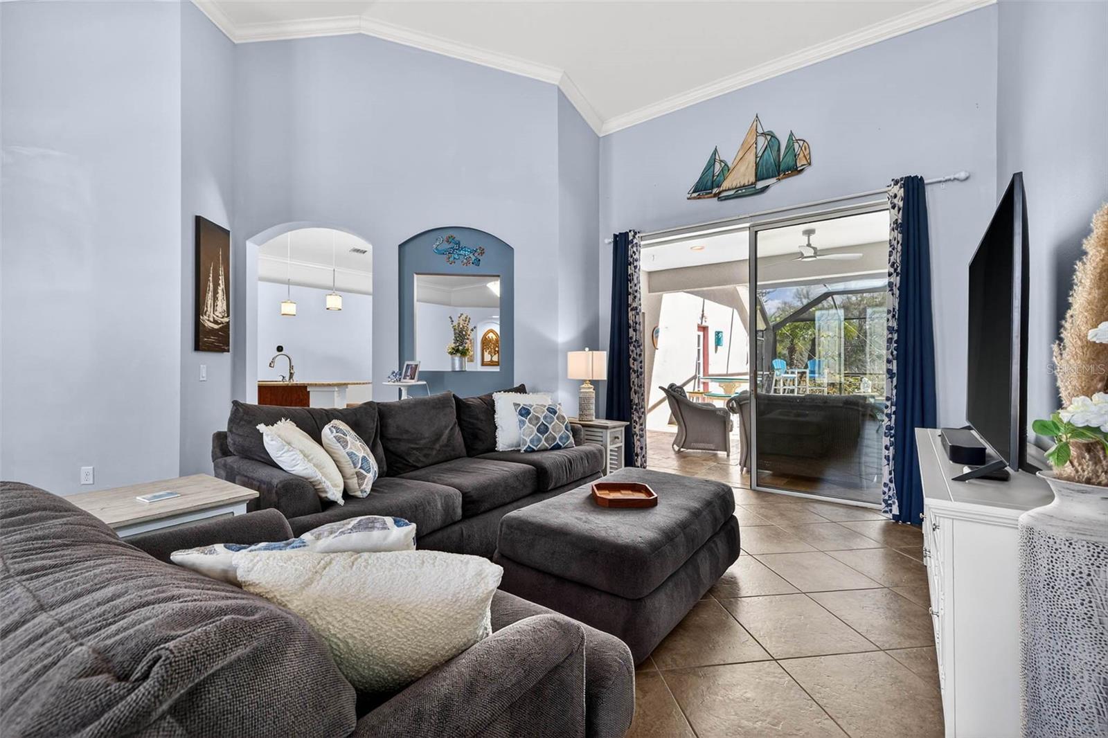 Image 11 of 58 For 5405 Coral Shell Way