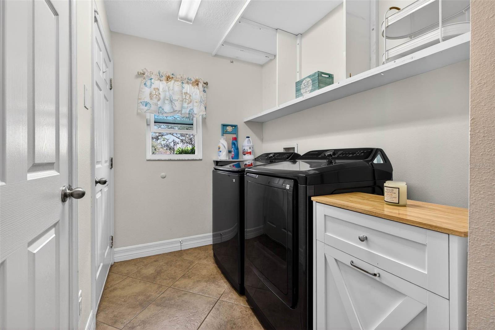 Image 39 of 58 For 5405 Coral Shell Way