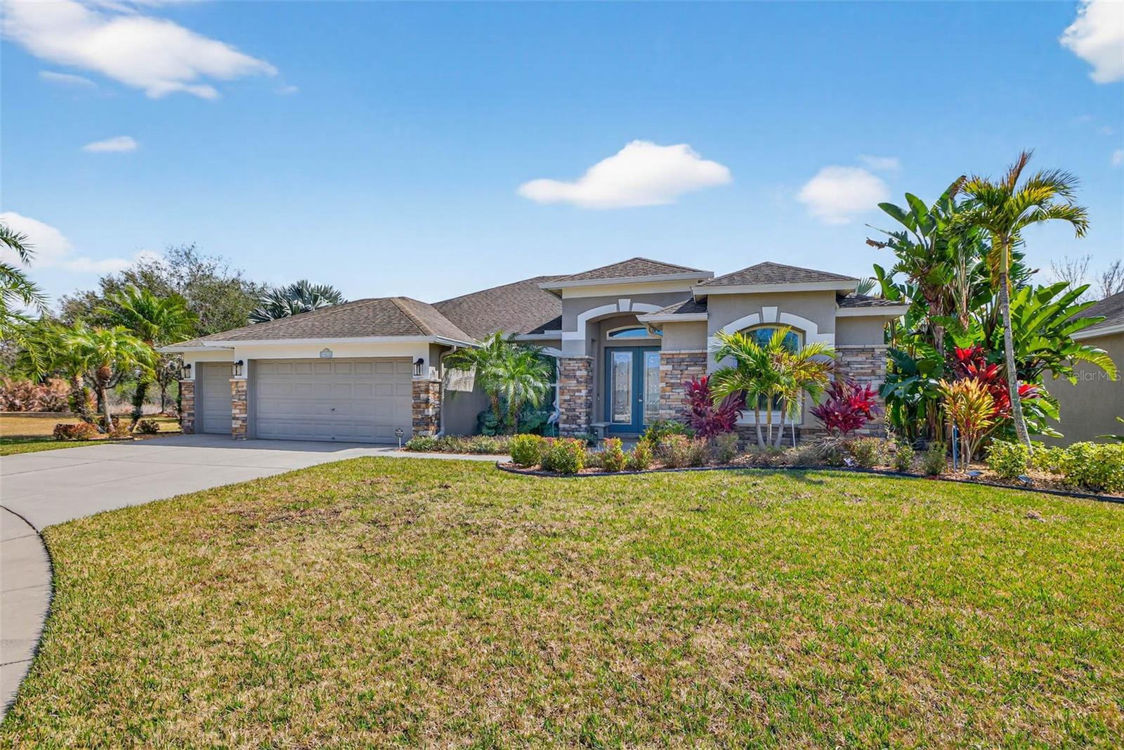 Image 7 of 58 For 5405 Coral Shell Way