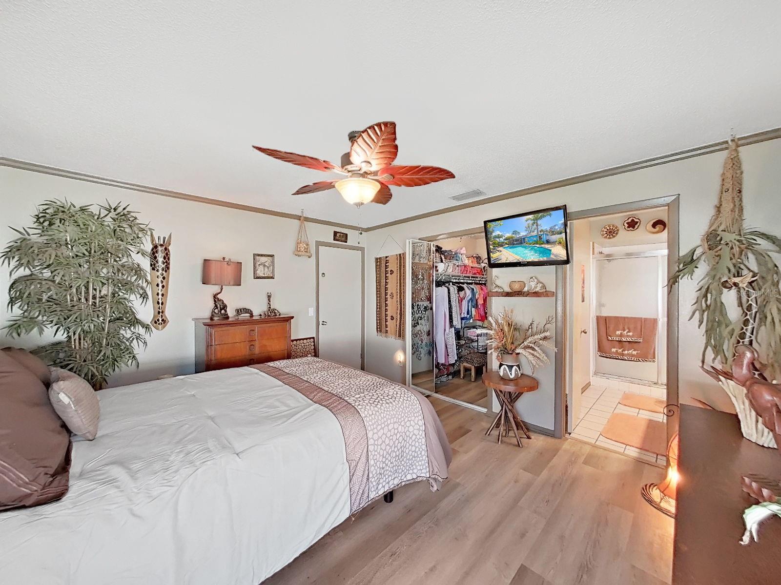 Image 24 of 64 For 5205 Ripple Creek Drive