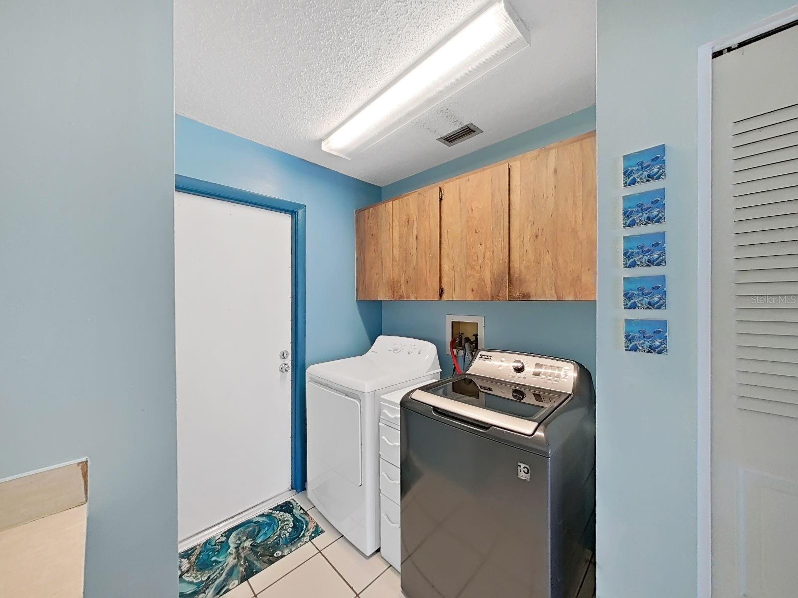 Image 33 of 64 For 5205 Ripple Creek Drive