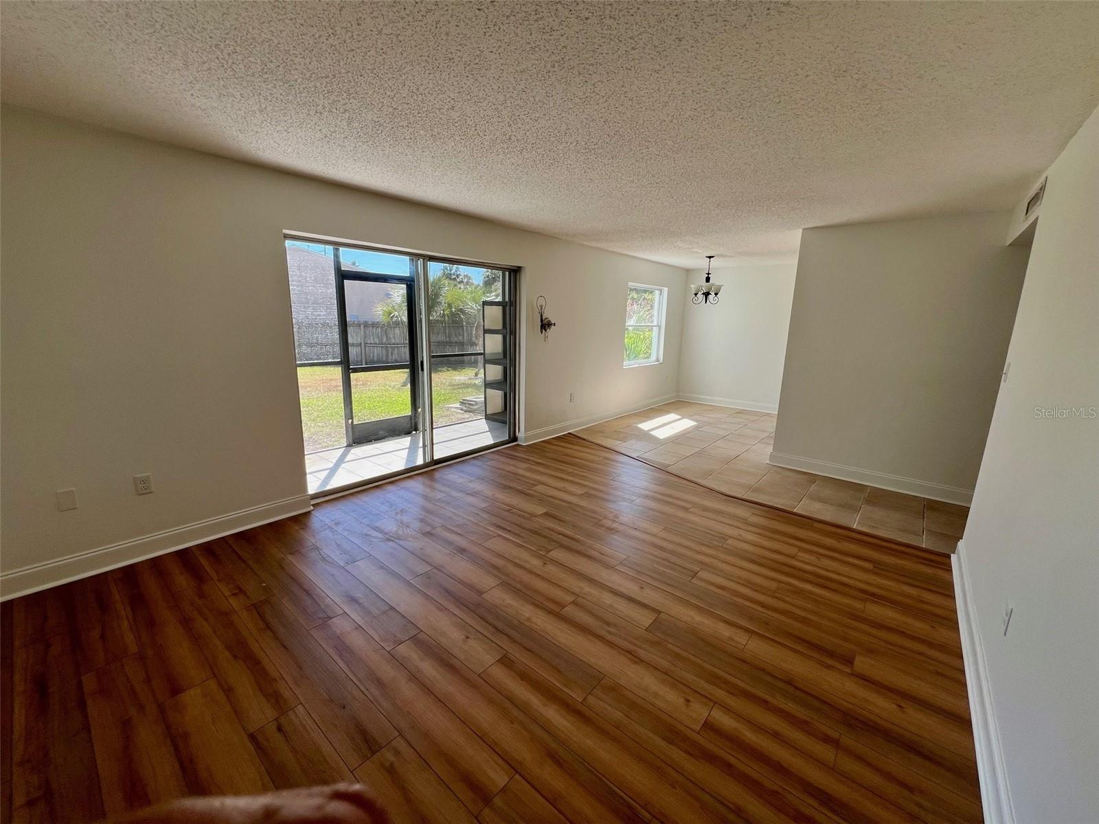 Image 4 of 30 For 387 Mcmullen Booth Road 13