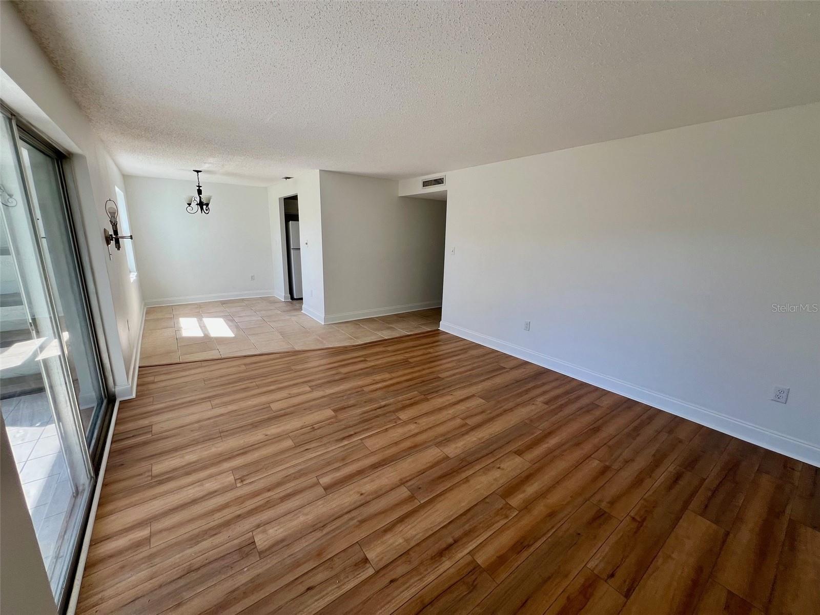 Image 6 of 30 For 387 Mcmullen Booth Road 13