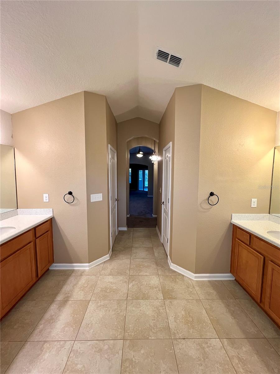 Image 23 of 46 For 353 Crescent Key Drive