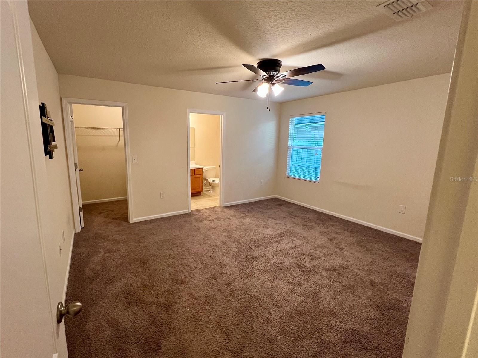 Image 29 of 46 For 353 Crescent Key Drive