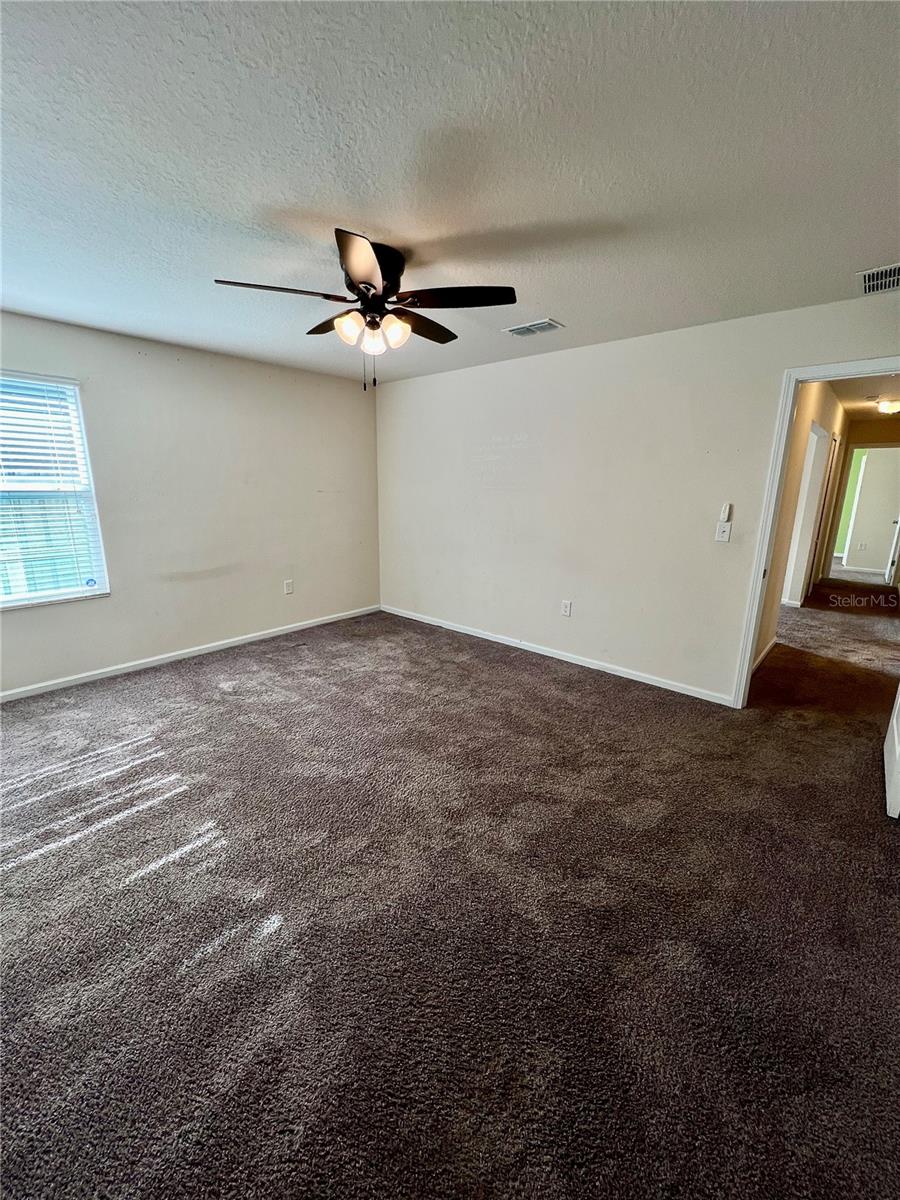 Image 31 of 46 For 353 Crescent Key Drive