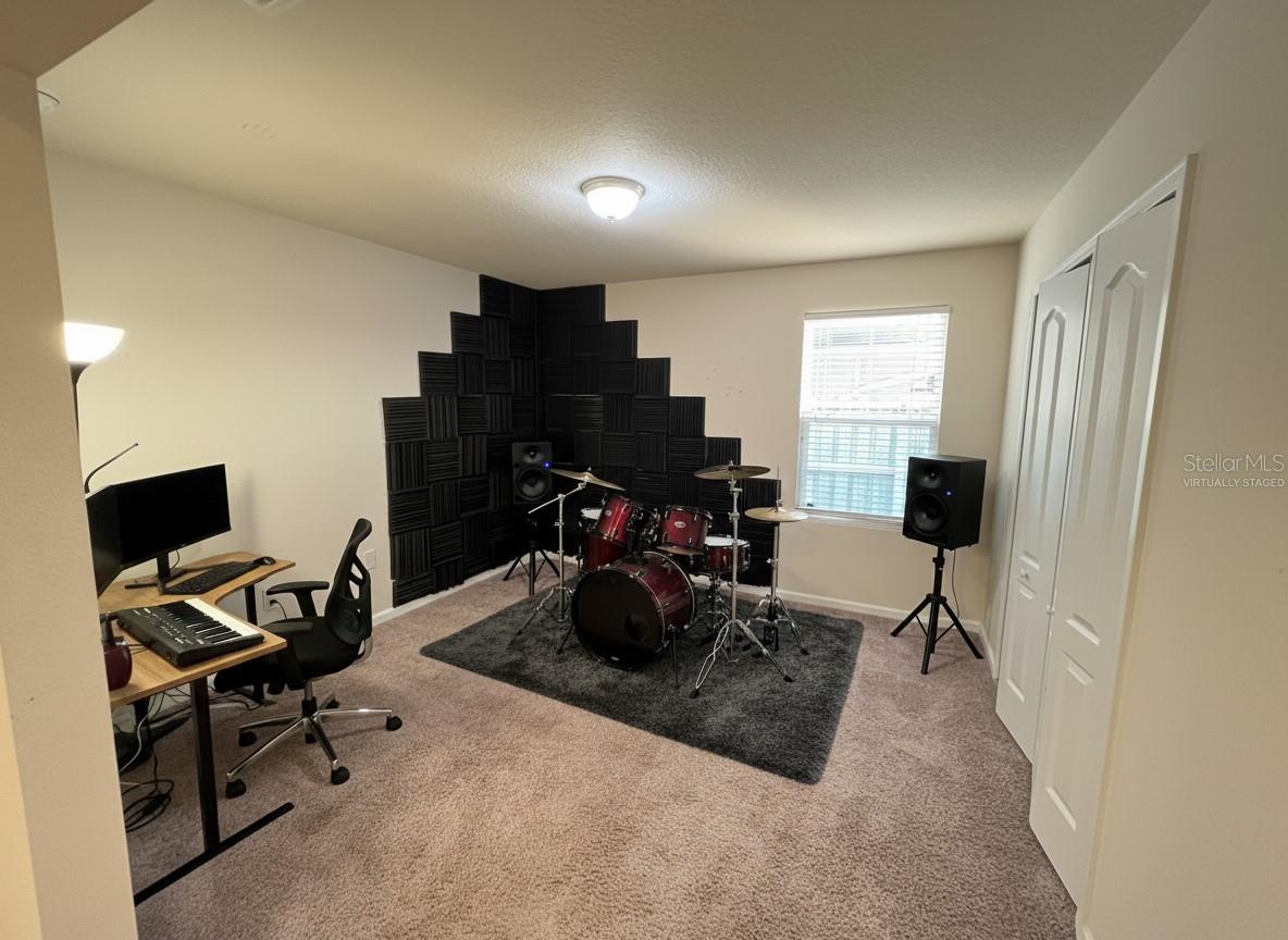 Image 34 of 46 For 353 Crescent Key Drive