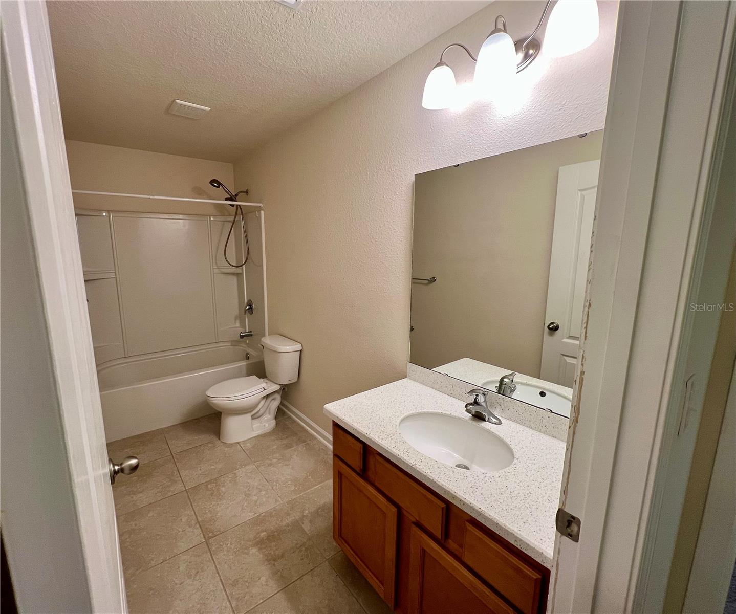 Image 38 of 46 For 353 Crescent Key Drive