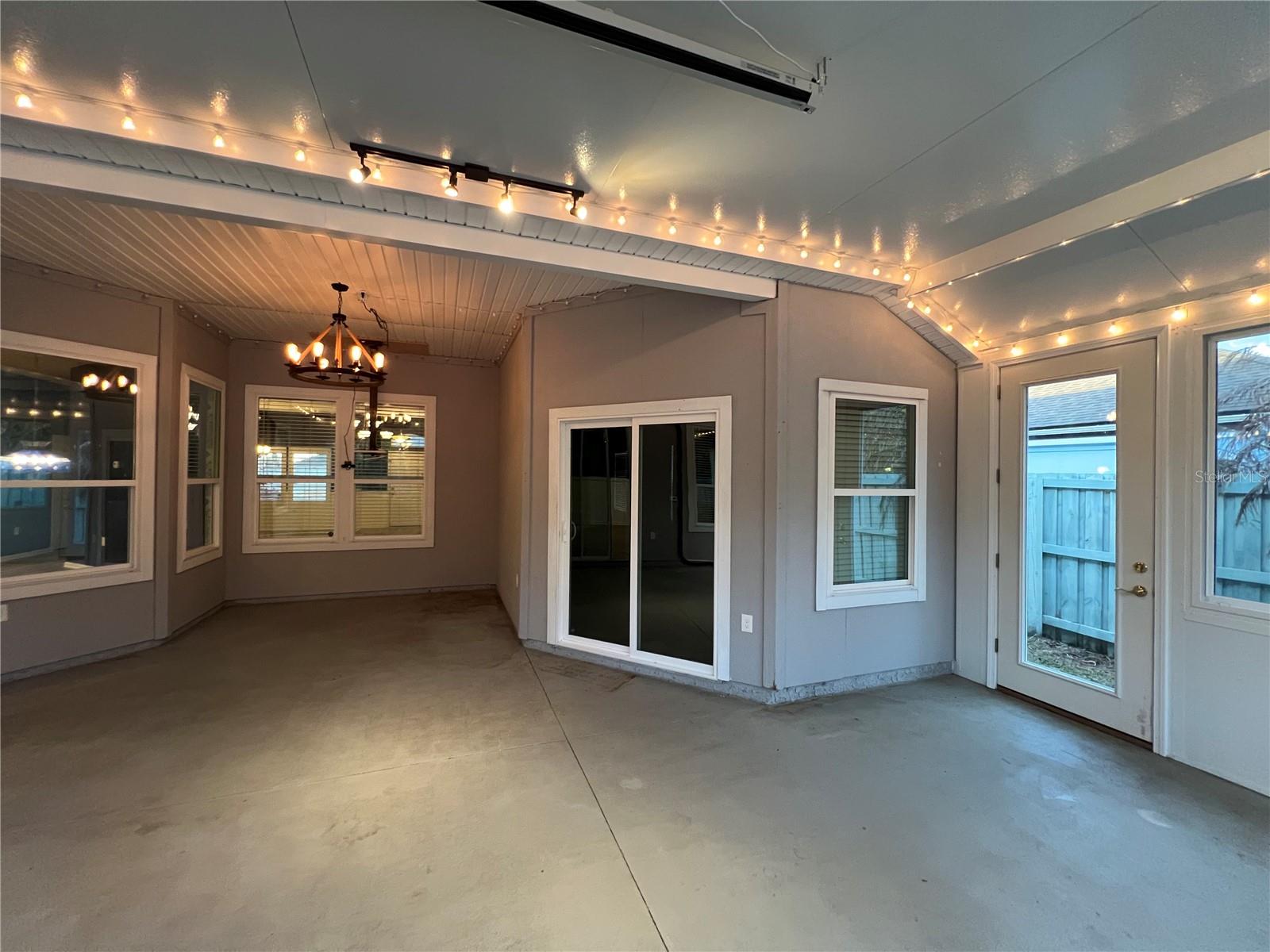 Image 39 of 46 For 353 Crescent Key Drive