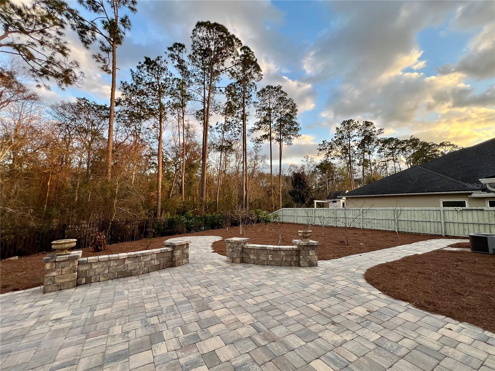 Image 44 of 46 For 353 Crescent Key Drive