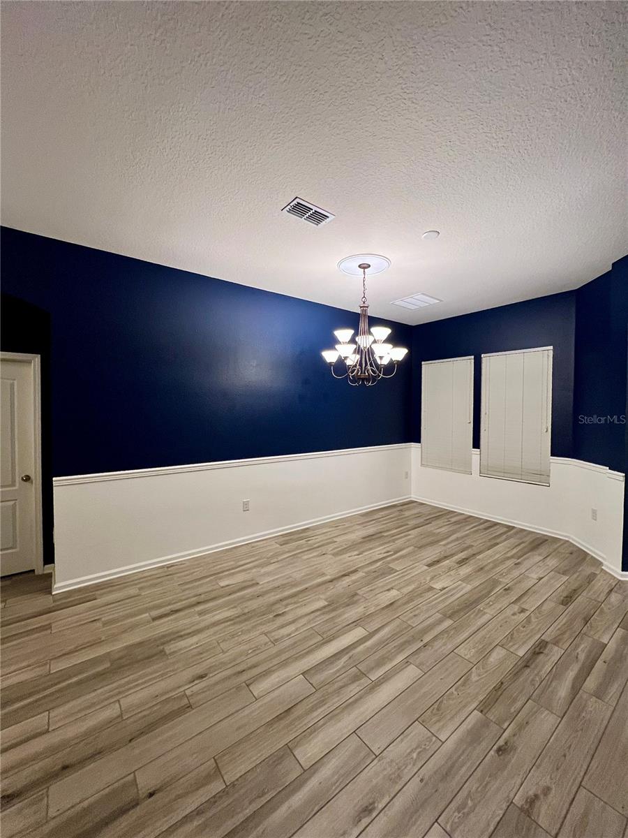 Image 5 of 46 For 353 Crescent Key Drive