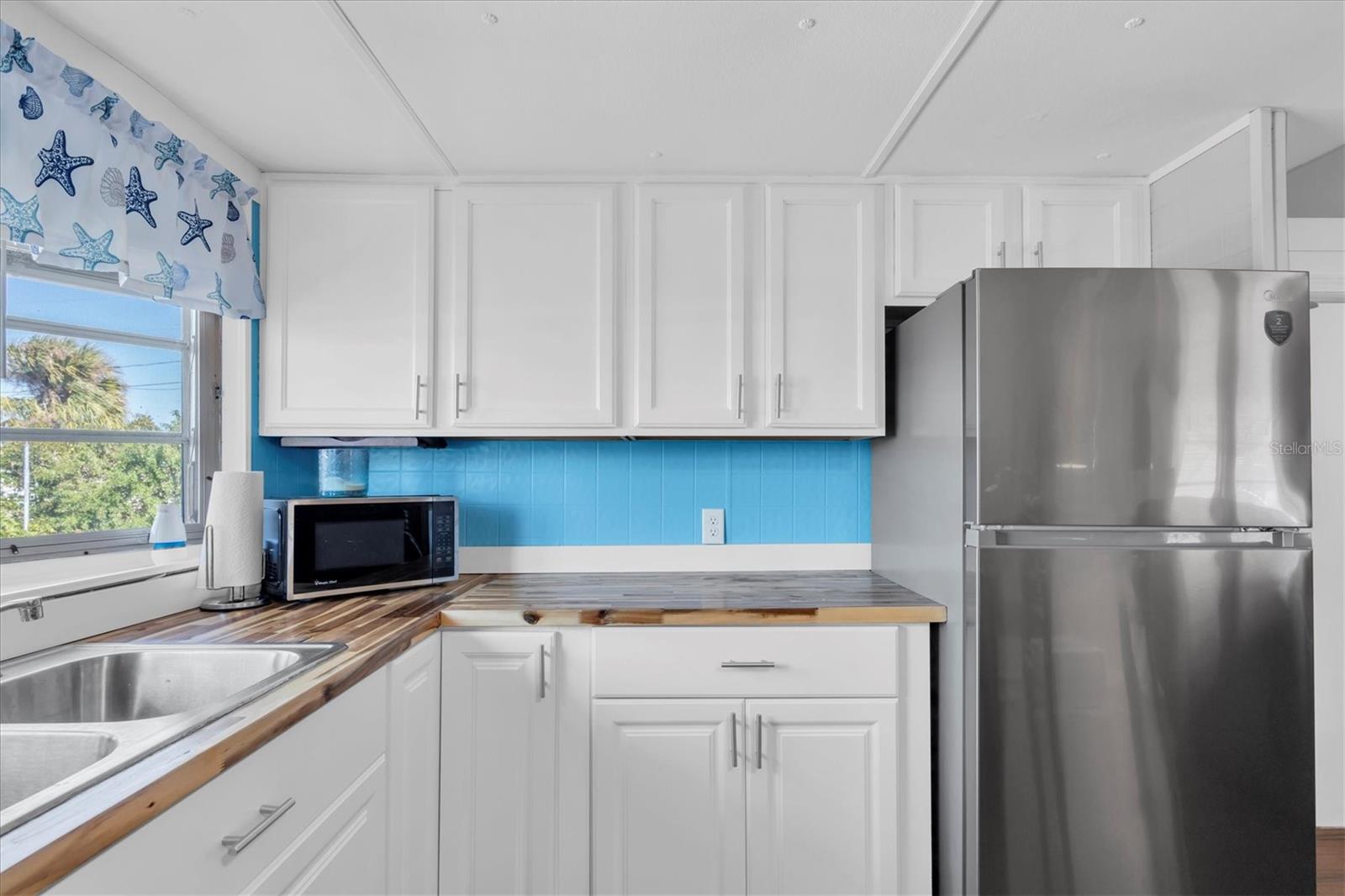 Image 19 of 87 For 6627 Tower Drive