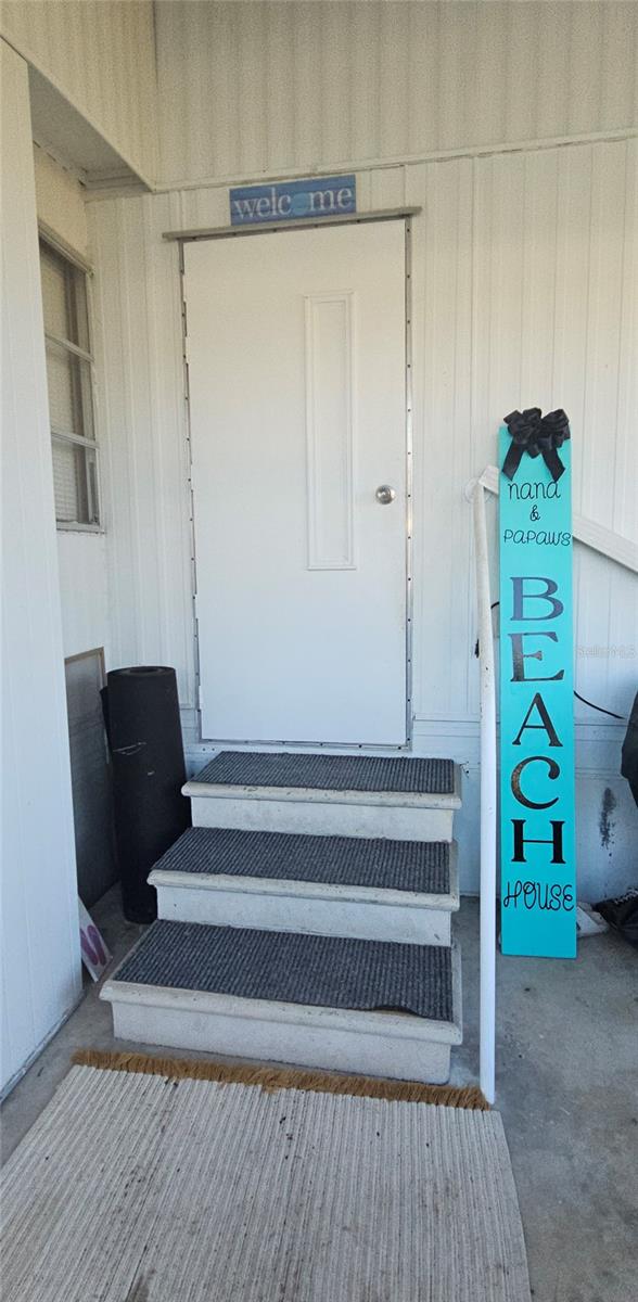 Image 36 of 87 For 6627 Tower Drive