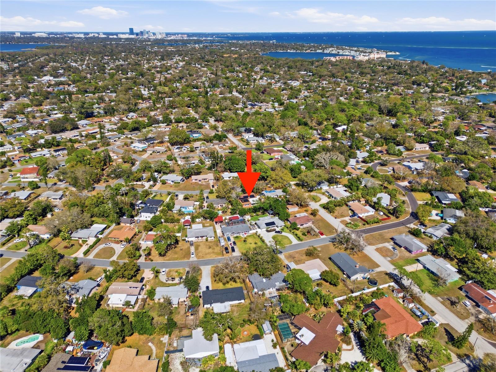 Listing photo id 31 for 718 Bay Vista Boulevard S