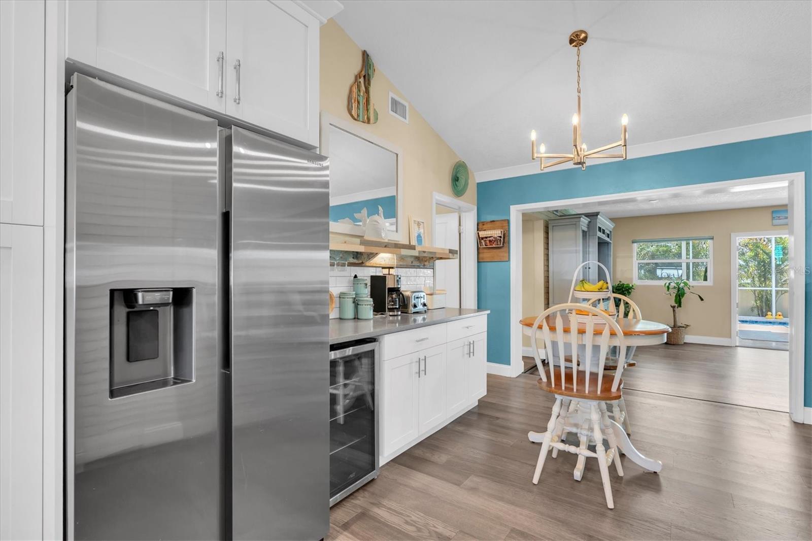 Image 16 of 42 For 2534 Mineola Drive S