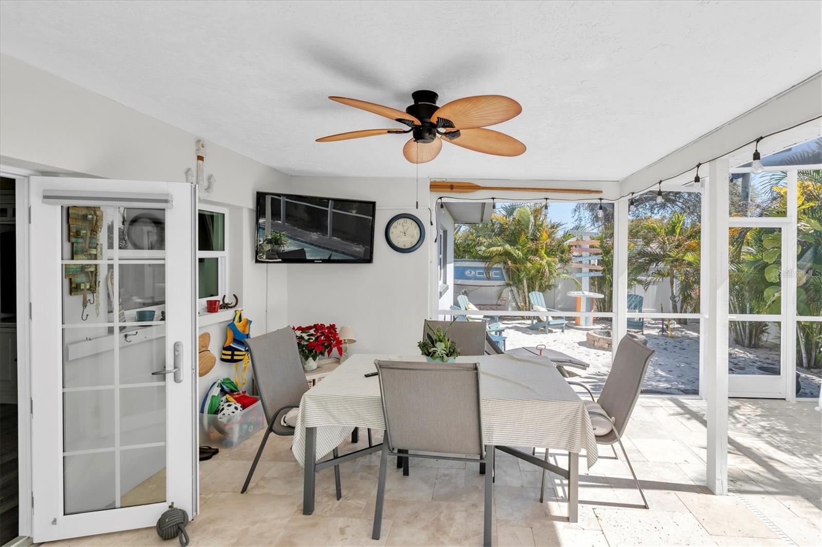 Image 31 of 42 For 2534 Mineola Drive S