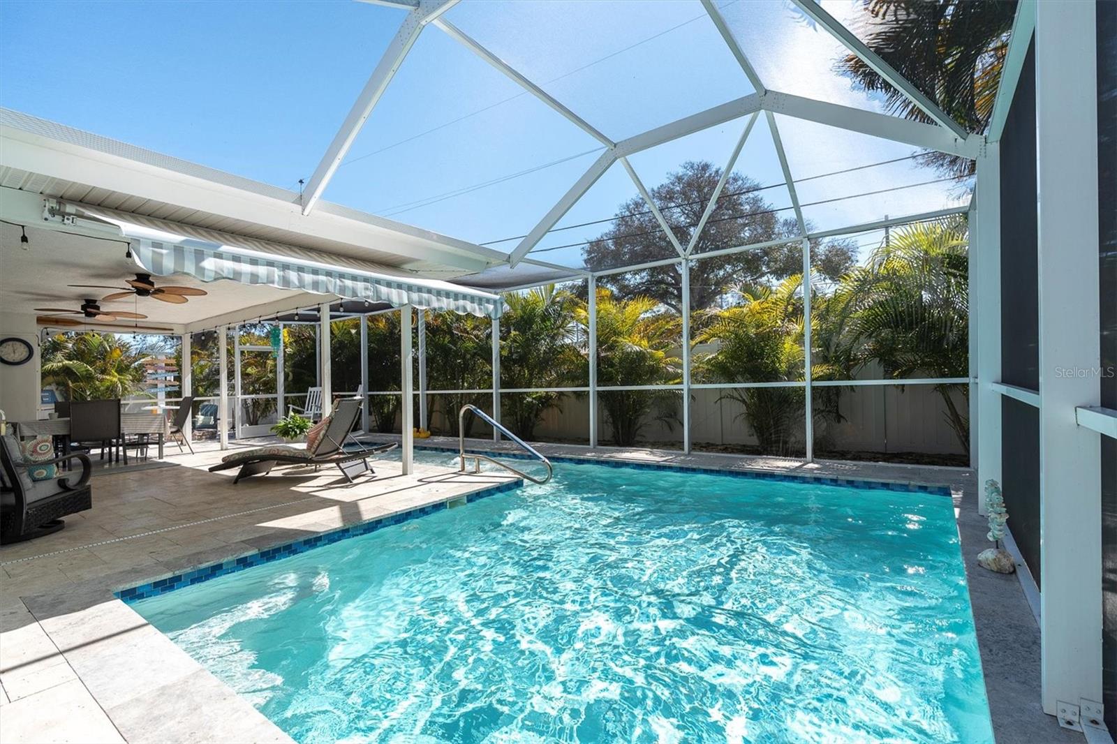 Image 37 of 42 For 2534 Mineola Drive S