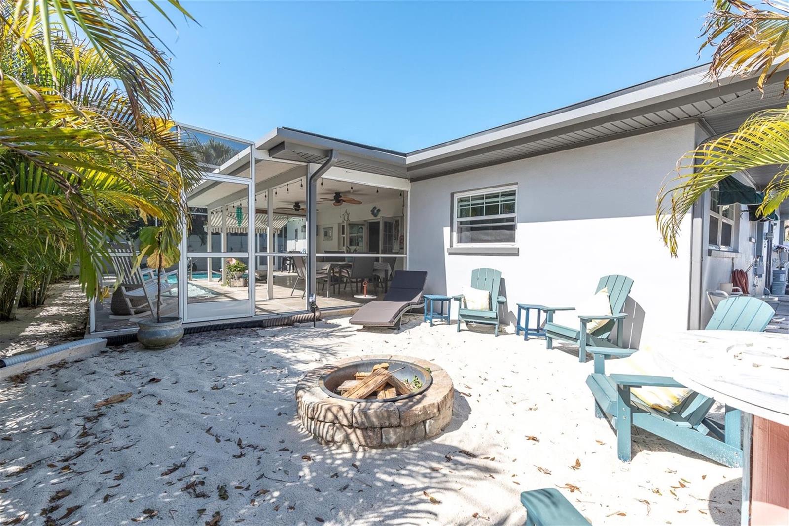 Image 38 of 42 For 2534 Mineola Drive S