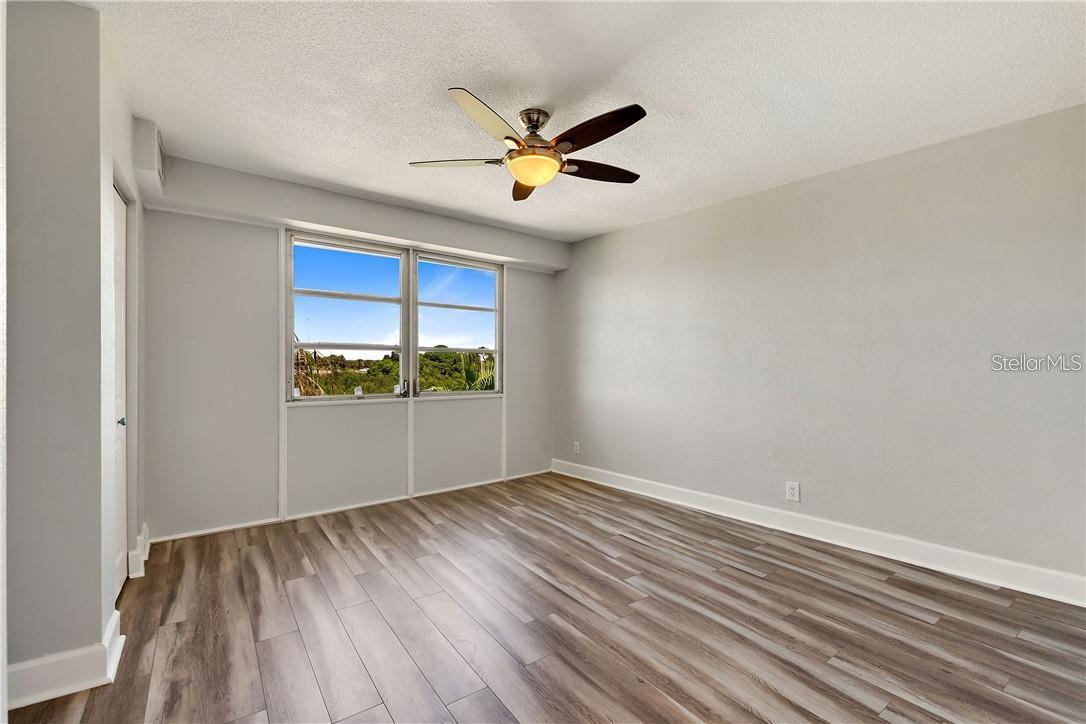 Image 19 of 28 For 3315 58th Avenue S 615