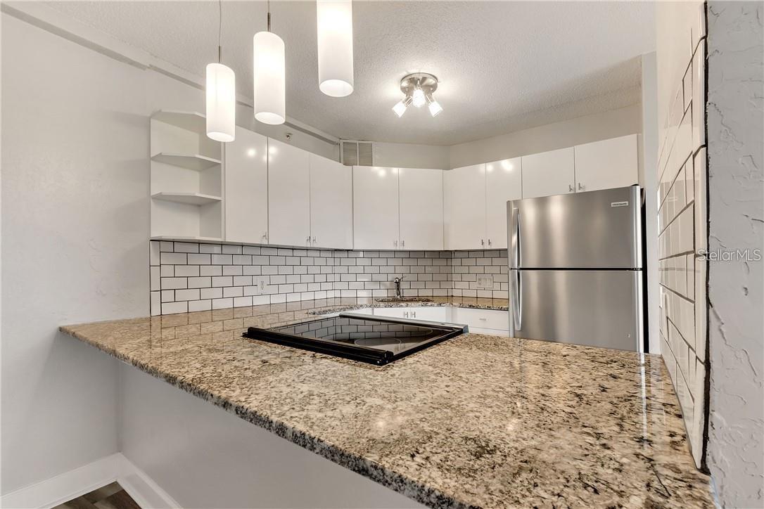 Image 7 of 28 For 3315 58th Avenue S 615