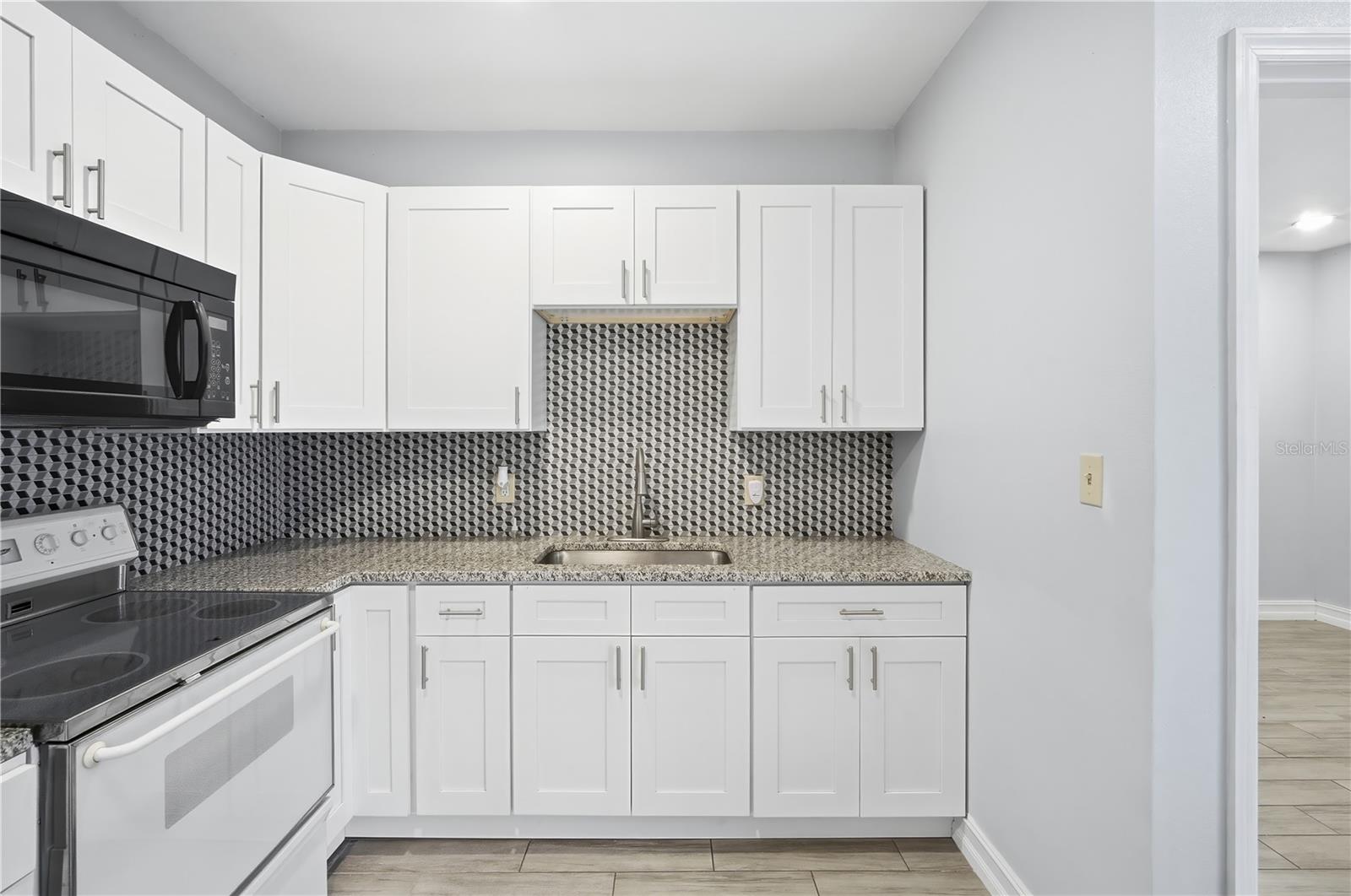 Image 6 of 14 For 1411 24th Avenue B