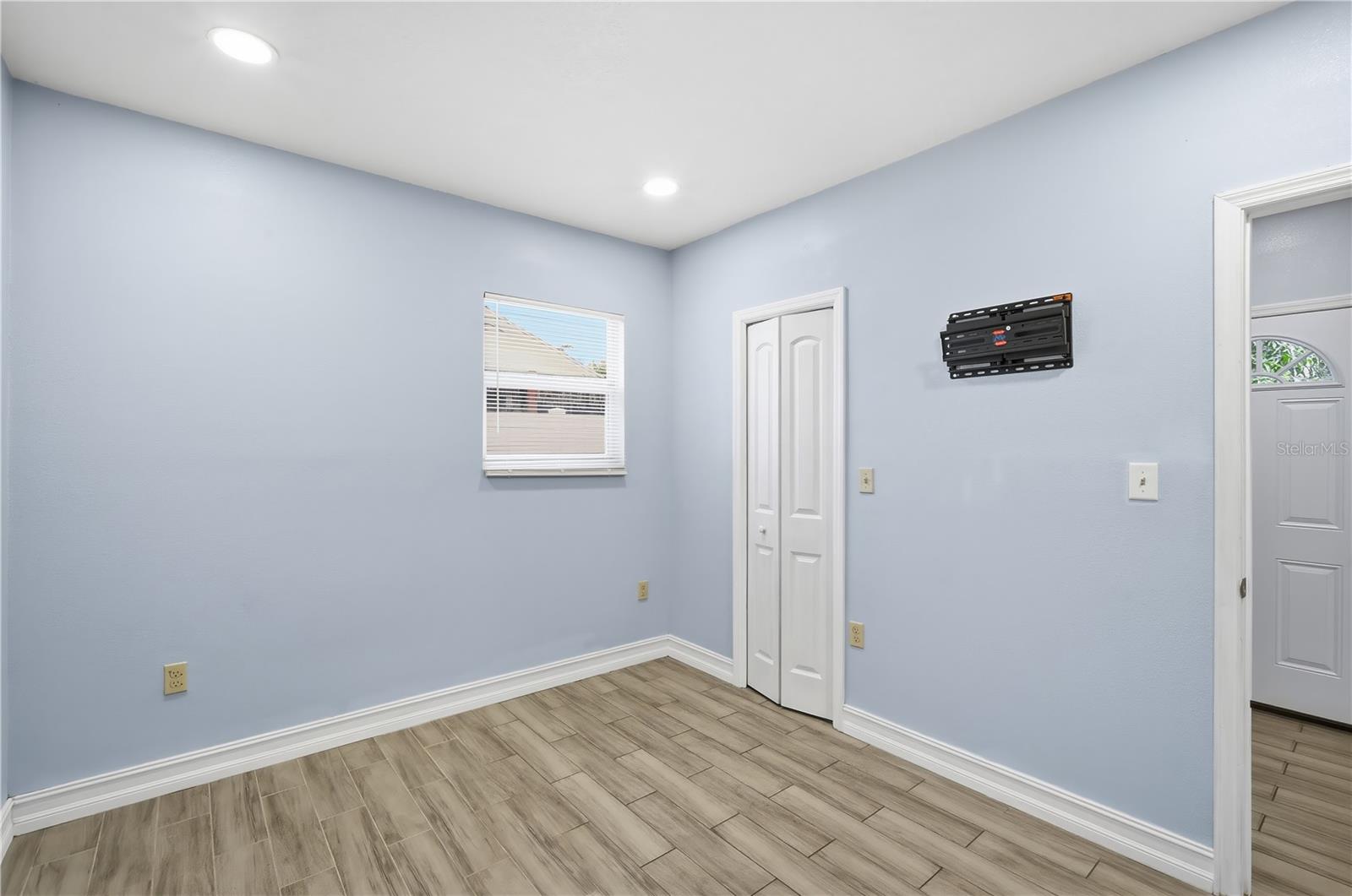 Image 9 of 14 For 1411 24th Avenue B