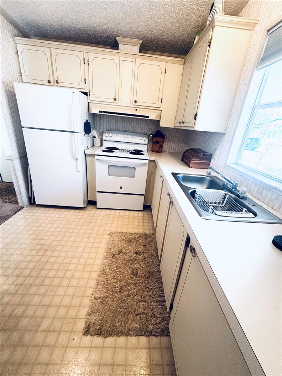 Image 14 of 30 For 7096 Spanish Moss Lane