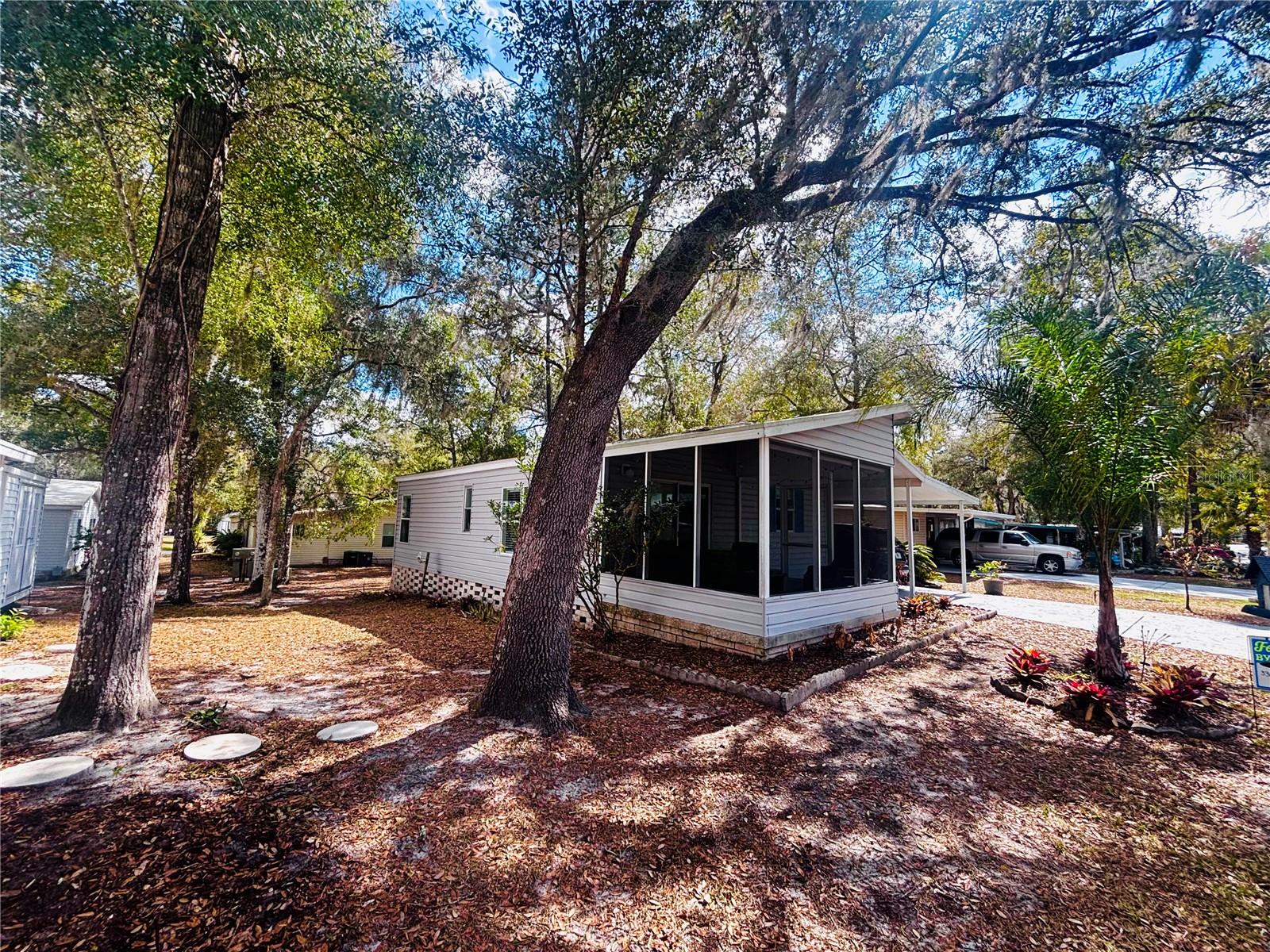 Image 8 of 30 For 7096 Spanish Moss Lane