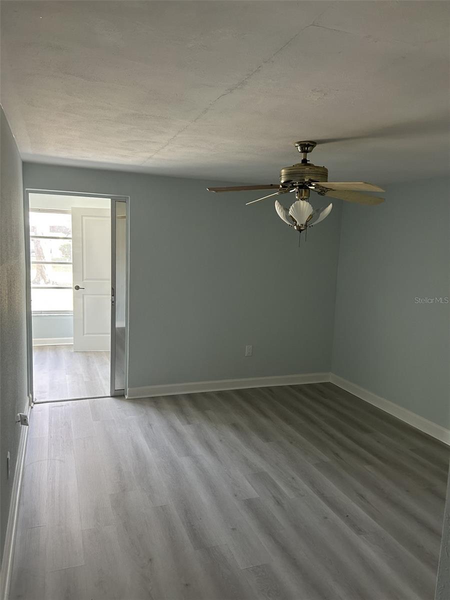 Image 14 of 27 For 4348 Rustic Drive C