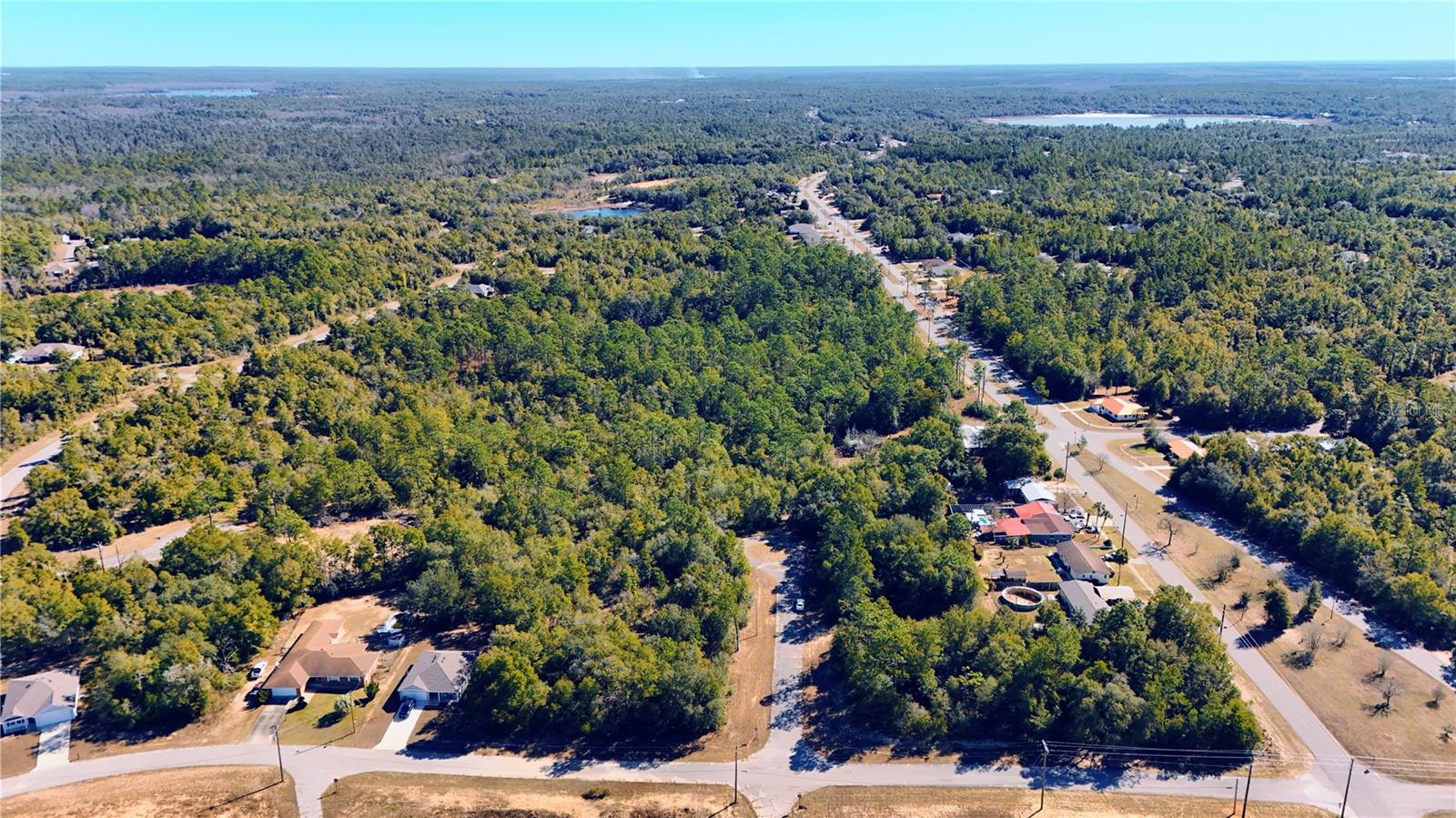 Image 16 of 26 For 00 Lark Court