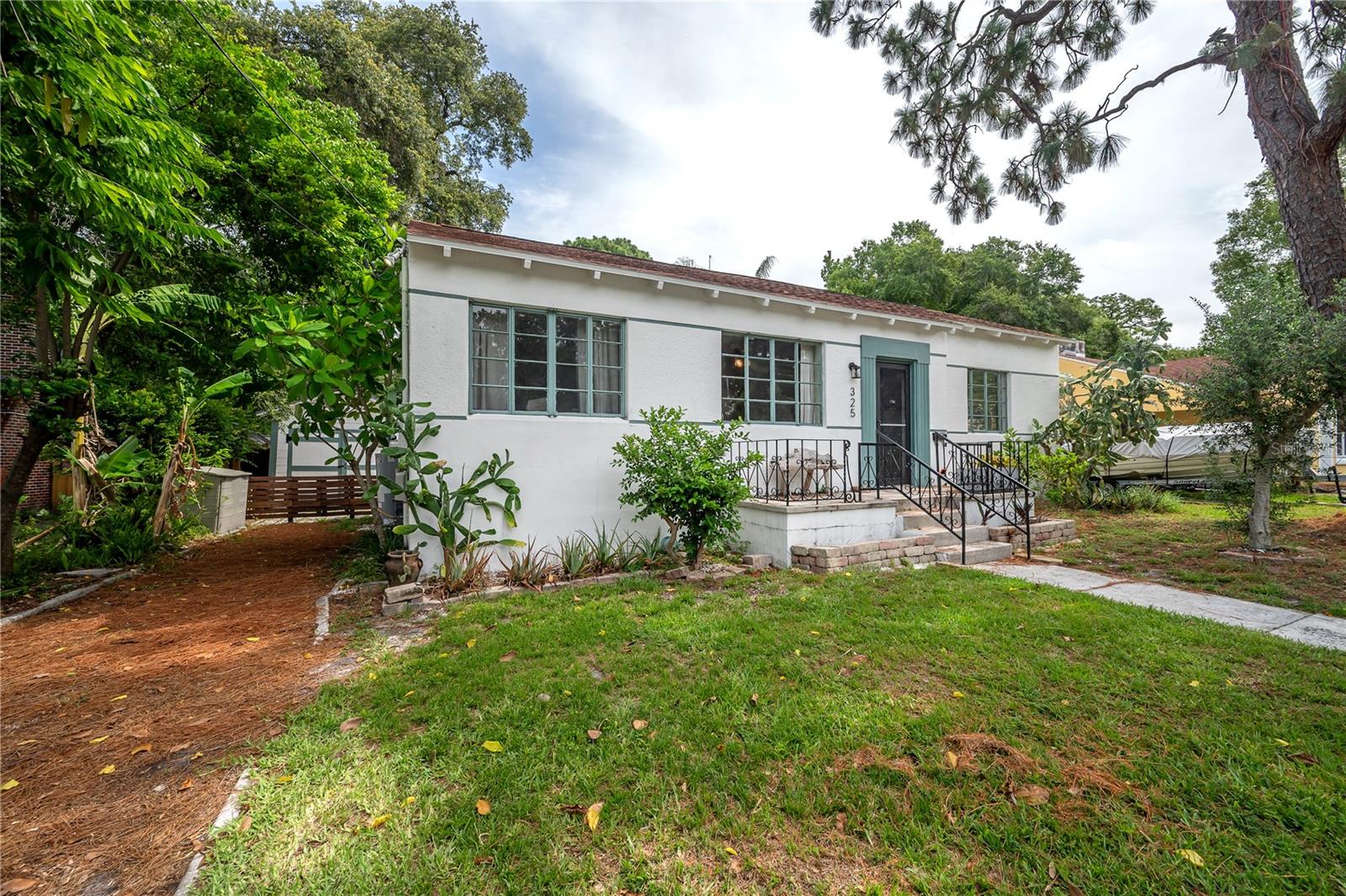 Details for 325 Rio Vista Court, TAMPA, FL 33604