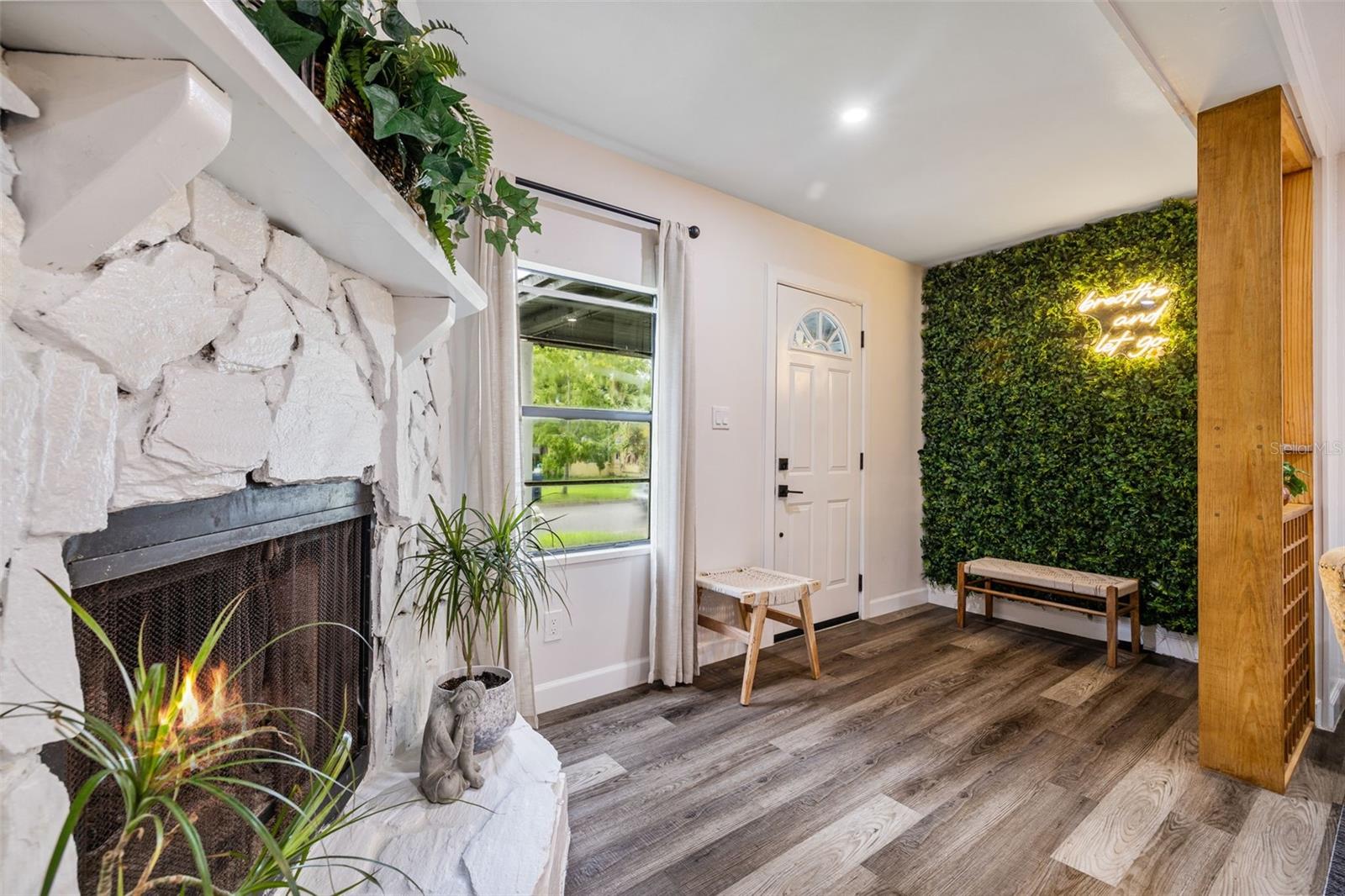 Image 2 of 33 For 1411 Henry Avenue