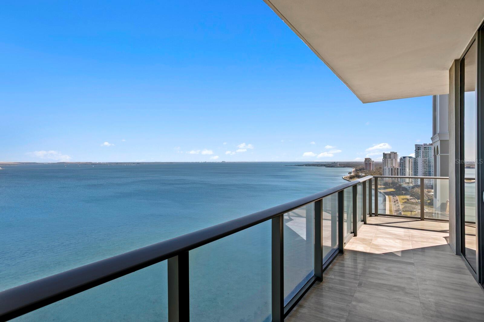 Listing photo id 64 for 3101 Bayshore Boulevard 1804